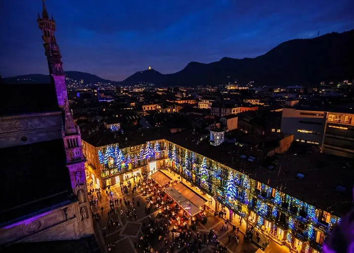 Vitrum - Luxury קומו