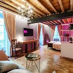 Vitrum - Luxury Guest house 4*