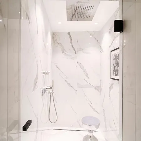 게스트하우스 Vitrum - Luxury