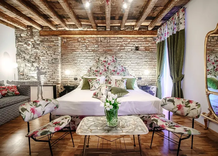 Guest house Vitrum - Luxury 4*